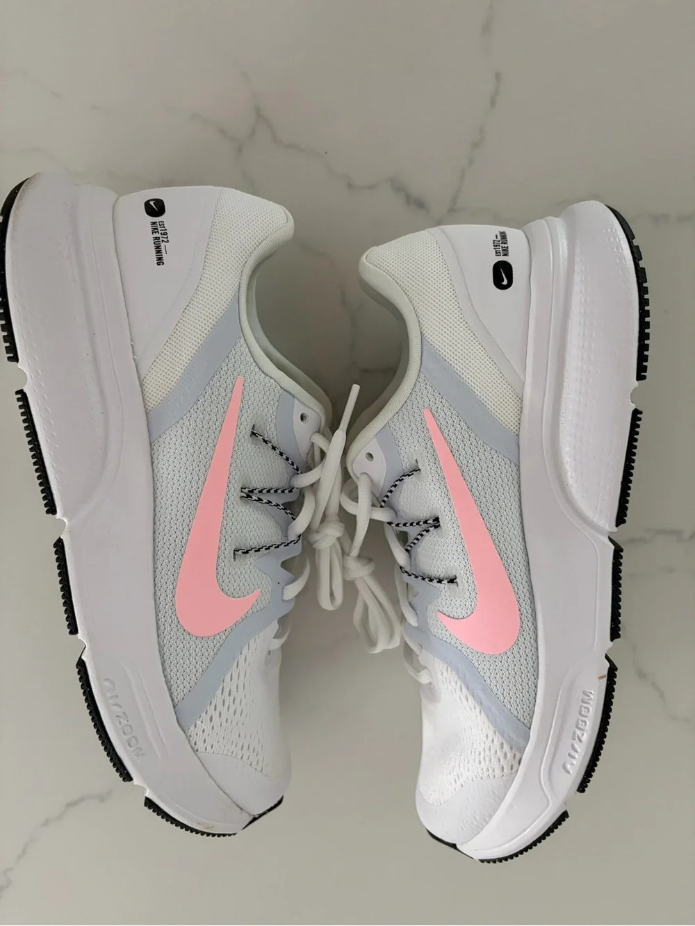 Nike size 10 Women’s Nike Zoom Span 3 Shoes For White/Pink New no tag.